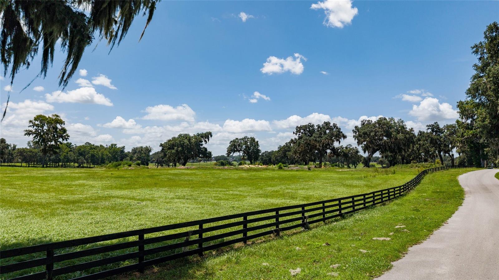 SPLIT PLAN FOR SILVERLEAF HILL - Land