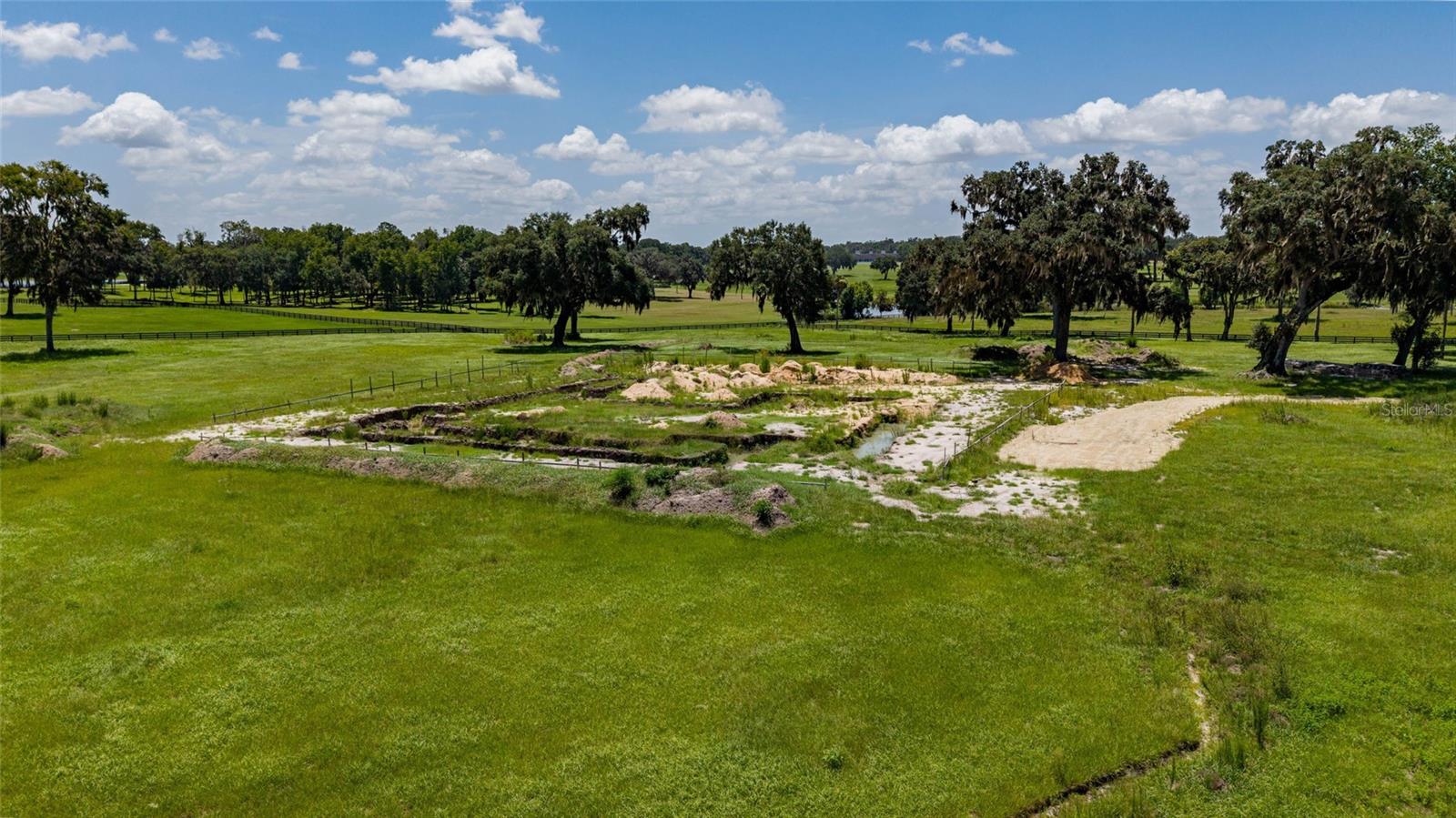 SPLIT PLAN FOR SILVERLEAF HILL - Land
