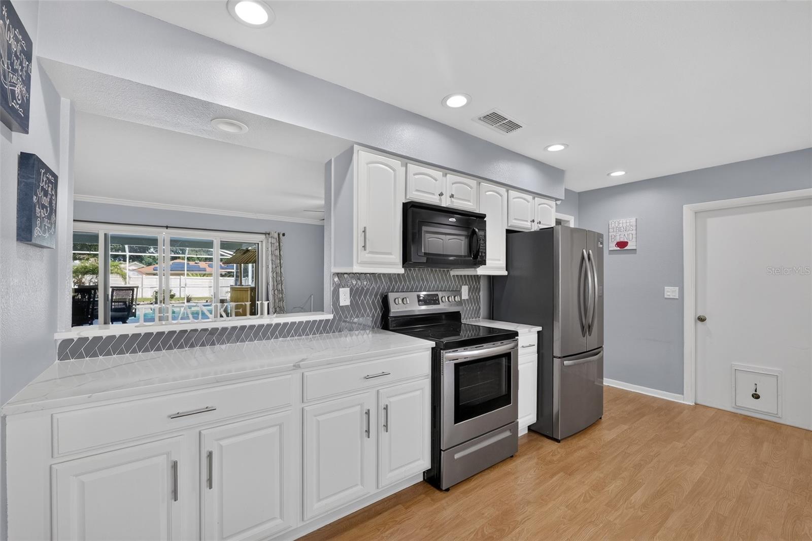 ELOISE WOODS EAST LAKE MARIAM UNIT - Residential