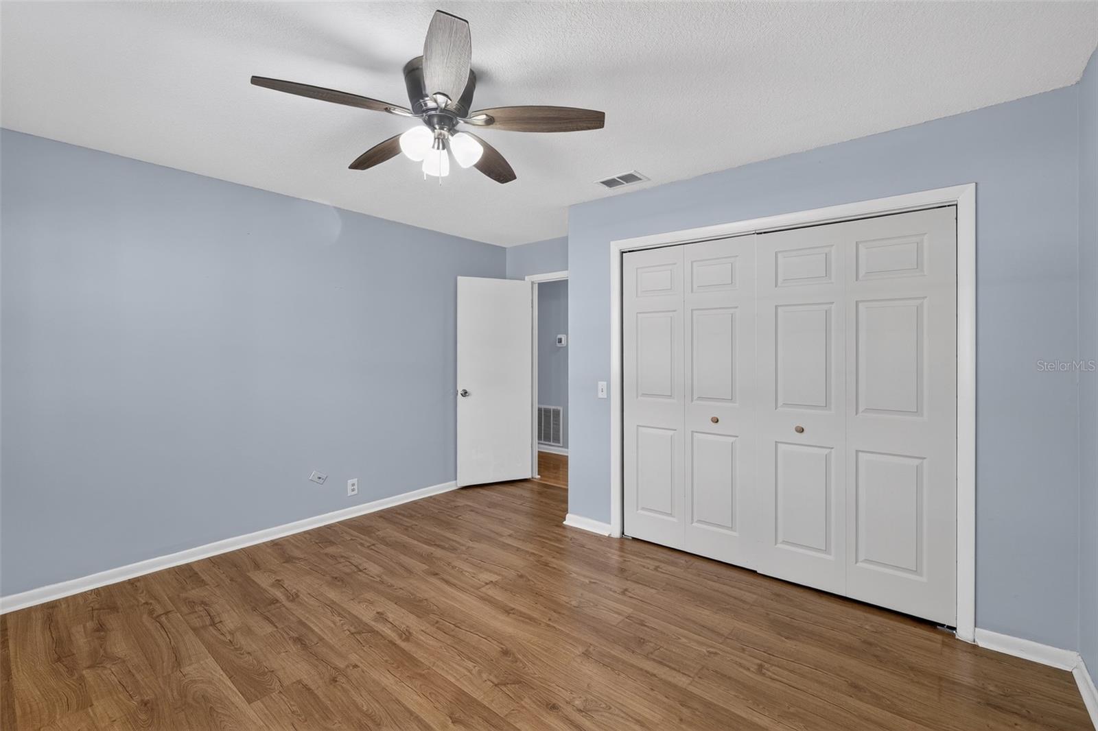 ELOISE WOODS EAST LAKE MARIAM UNIT - Residential