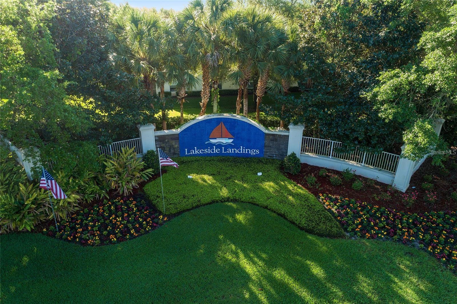 LAKESIDE LANDINGS - Residential