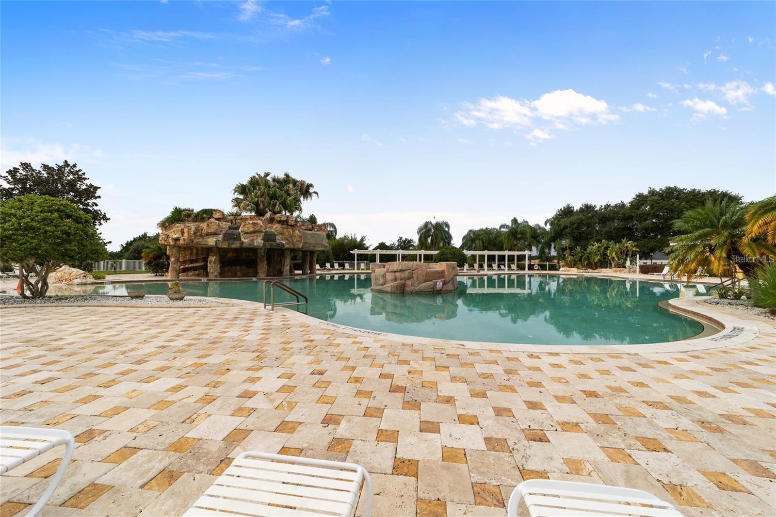 LAKESIDE LANDINGS - Residential