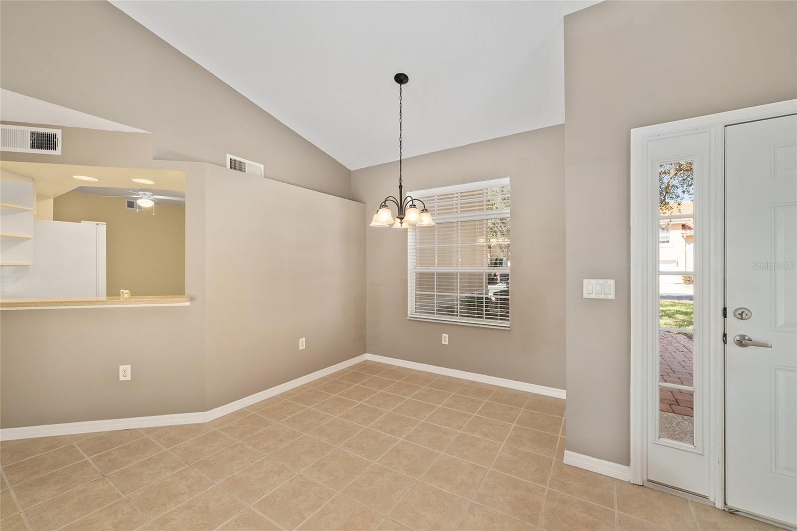 LAKESIDE LANDINGS - Residential