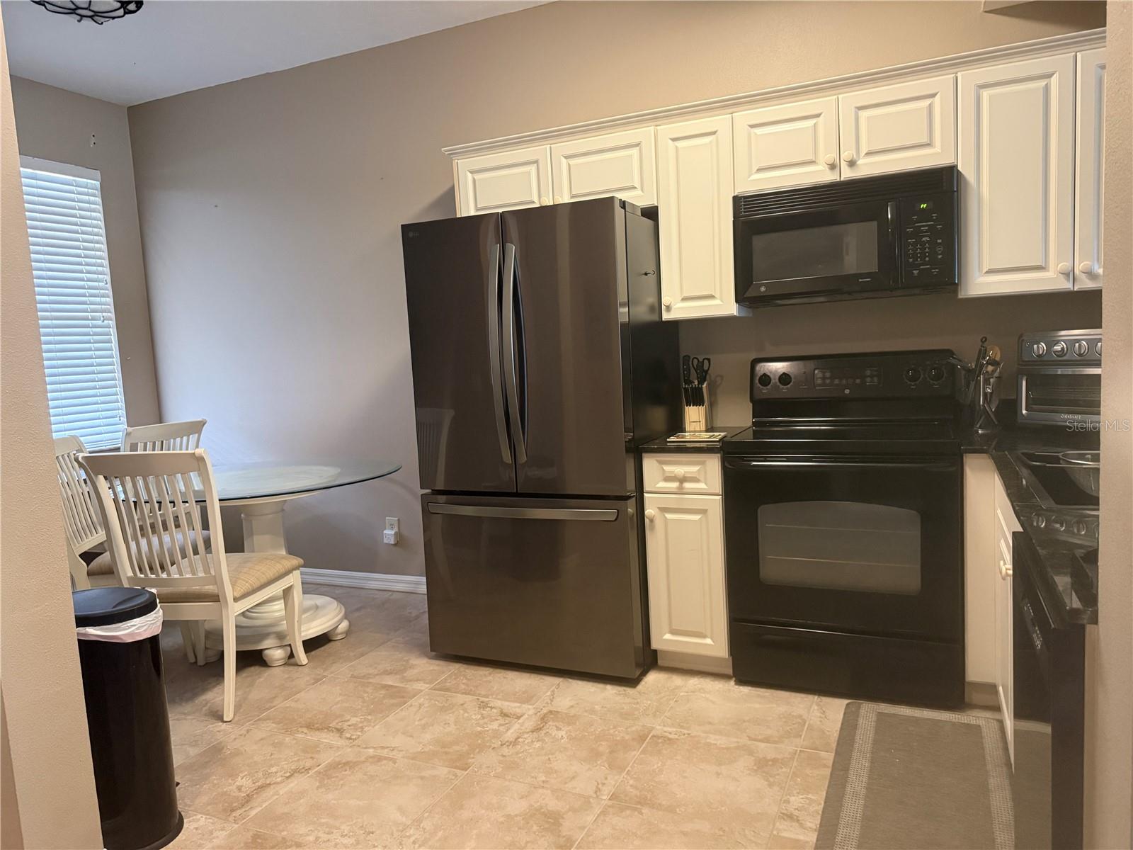 ACADEMY RESORT LODGE - Residential Lease