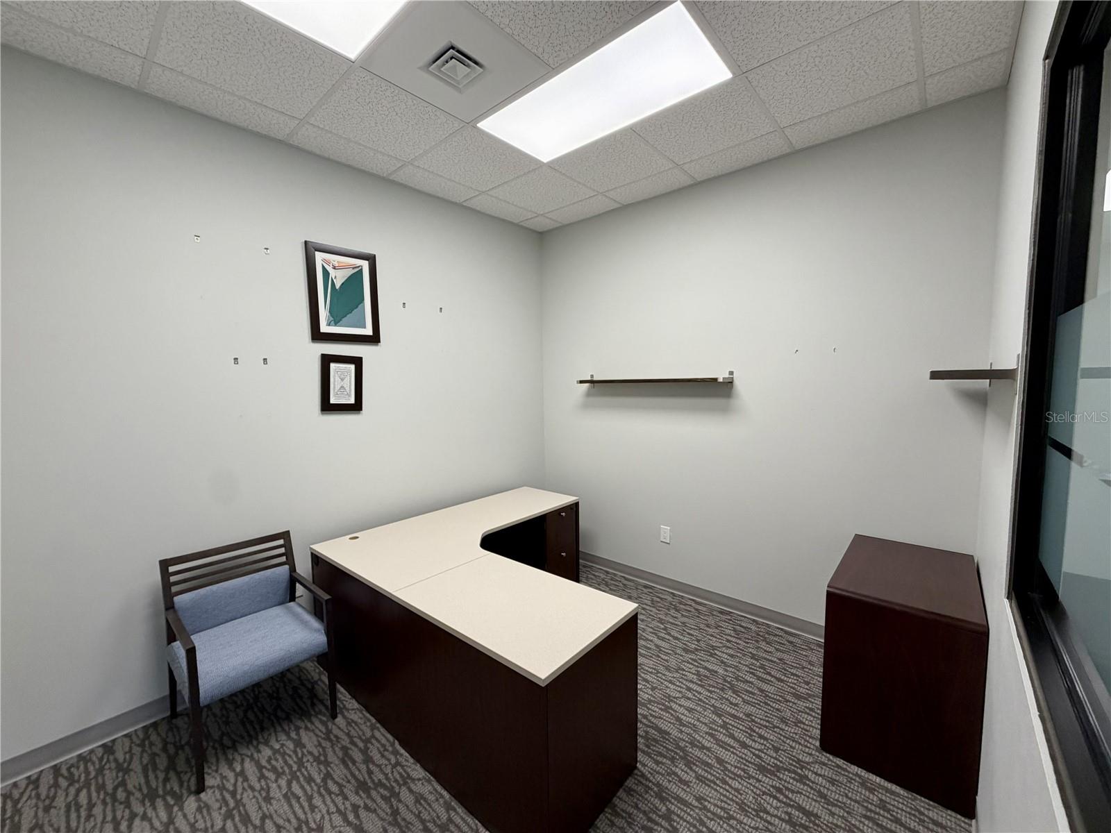 PLAZA AT 05 POINTS COMM PH 01 - Commercial Lease