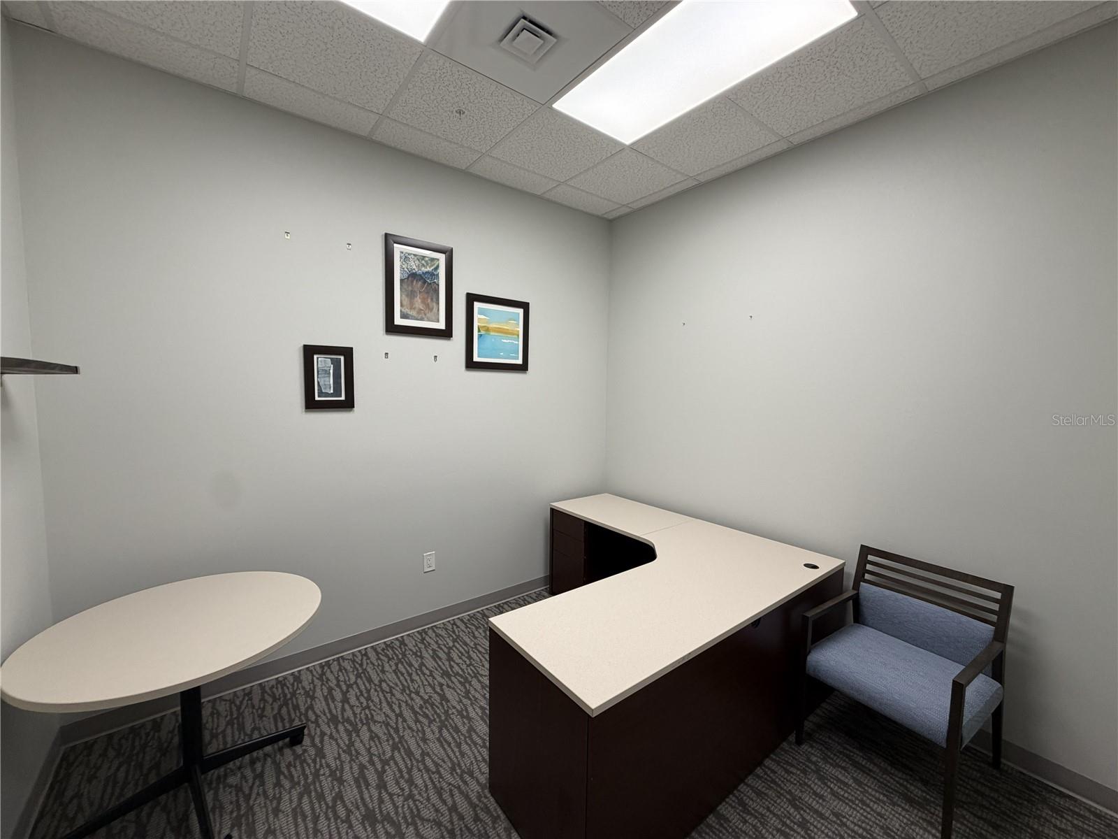 PLAZA AT 05 POINTS COMM PH 01 - Commercial Lease