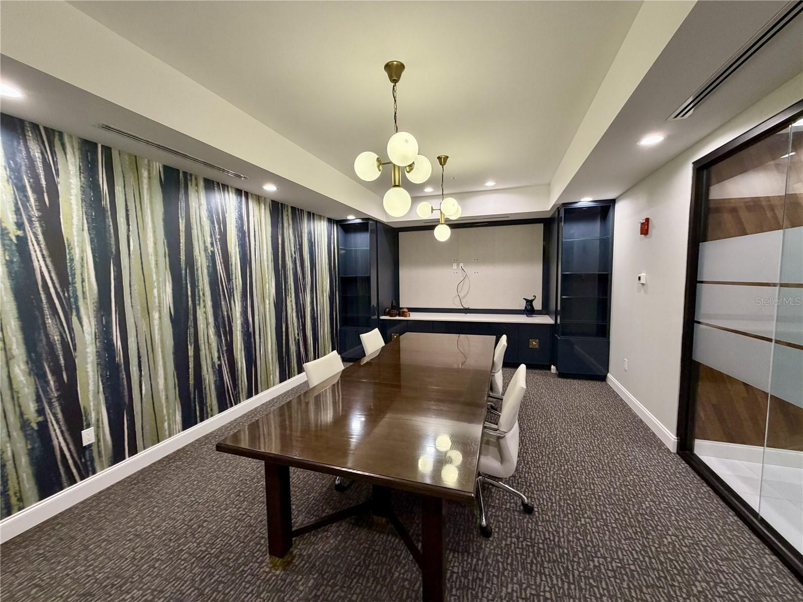 PLAZA AT 05 POINTS COMM PH 01 - Commercial Lease