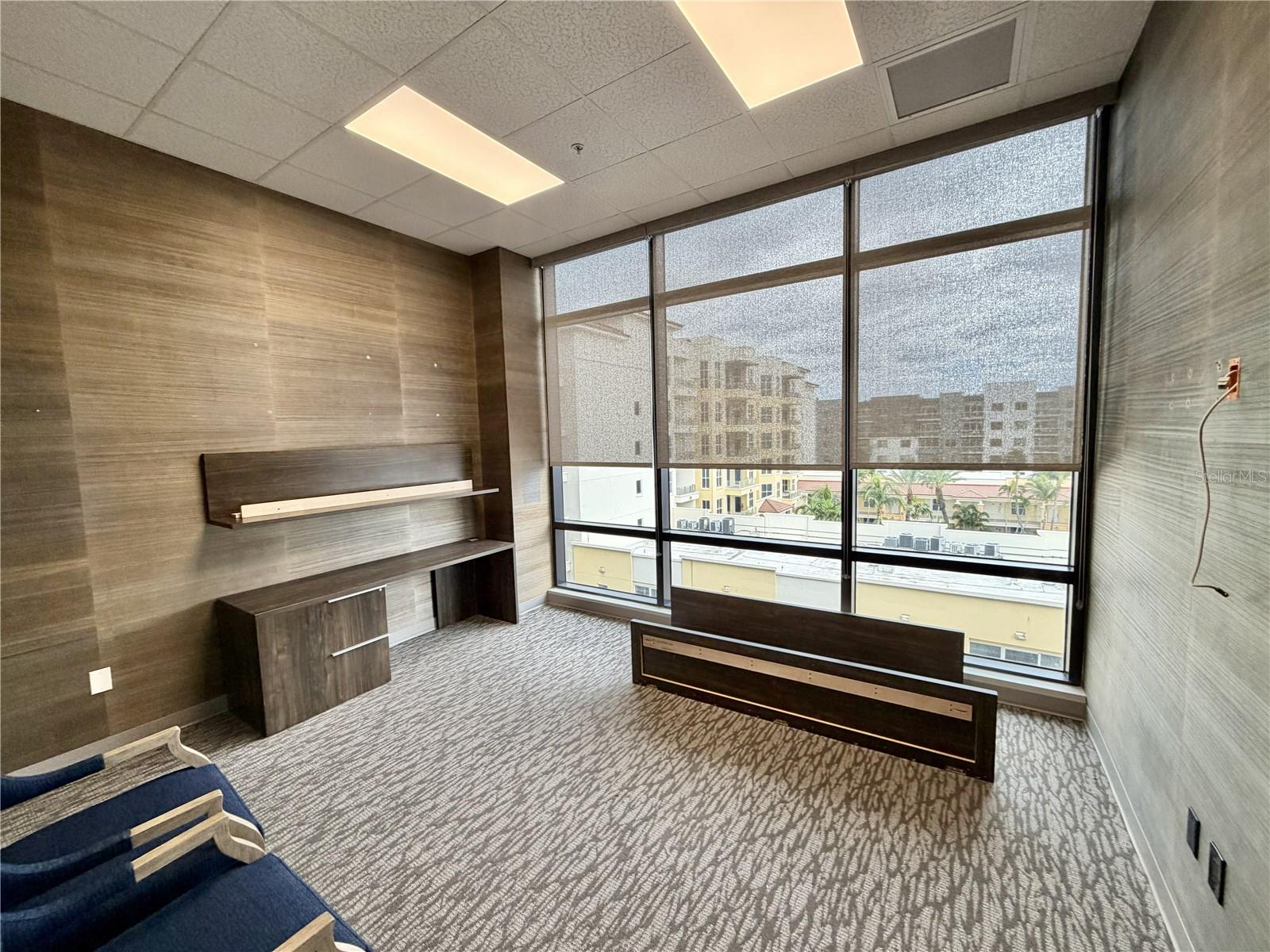 PLAZA AT 05 POINTS COMM PH 01 - Commercial Lease