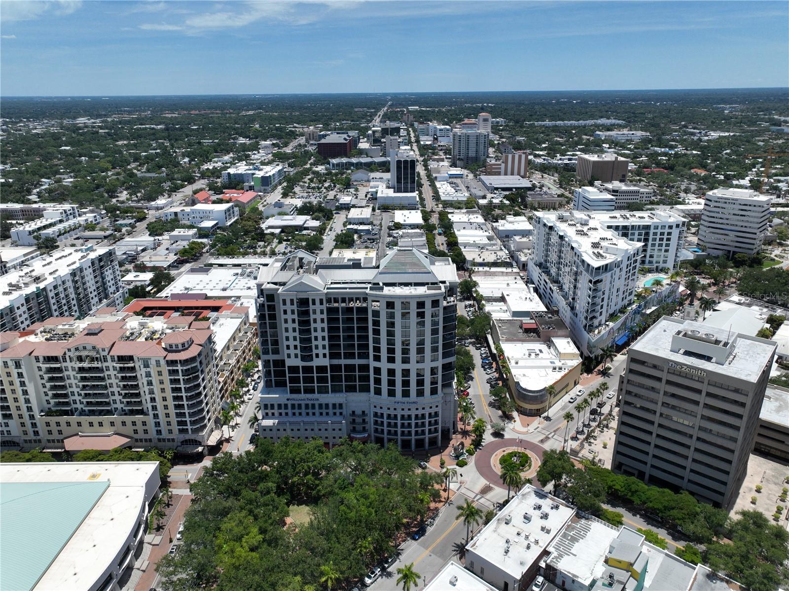 PLAZA AT 05 POINTS COMM PH 01 - Commercial Lease
