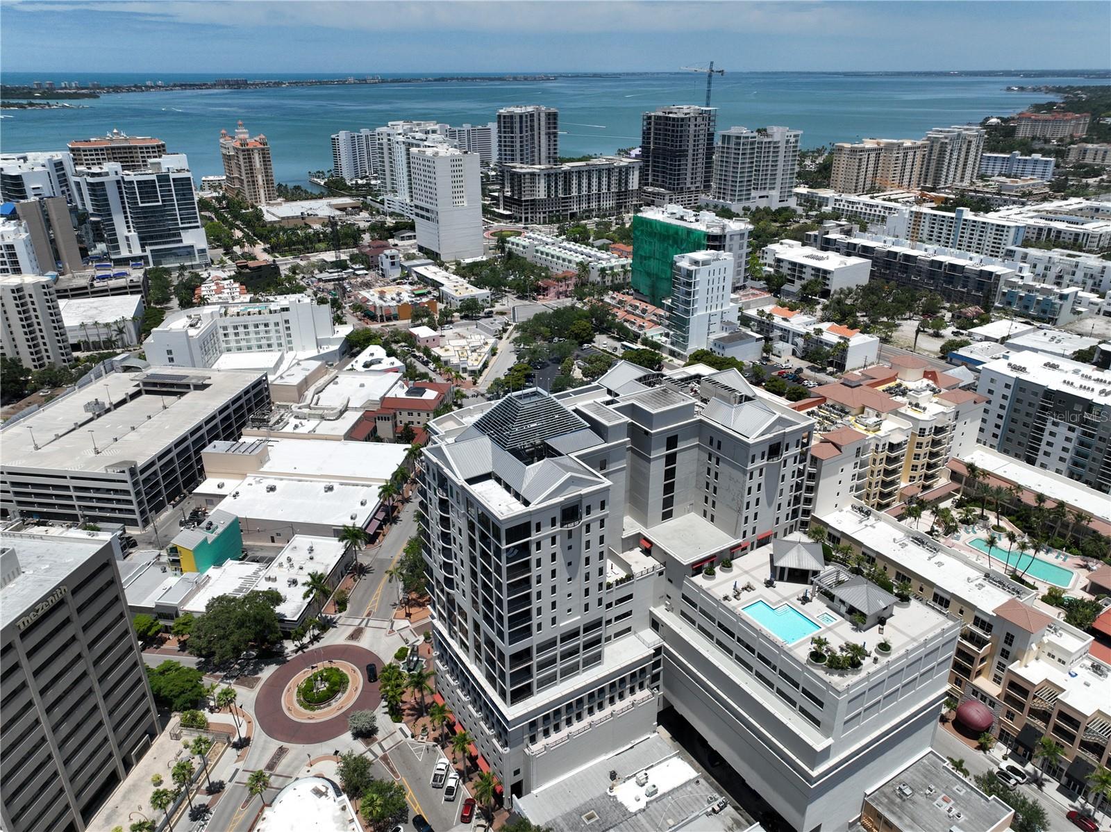 PLAZA AT 05 POINTS COMM PH 01 - Commercial Lease