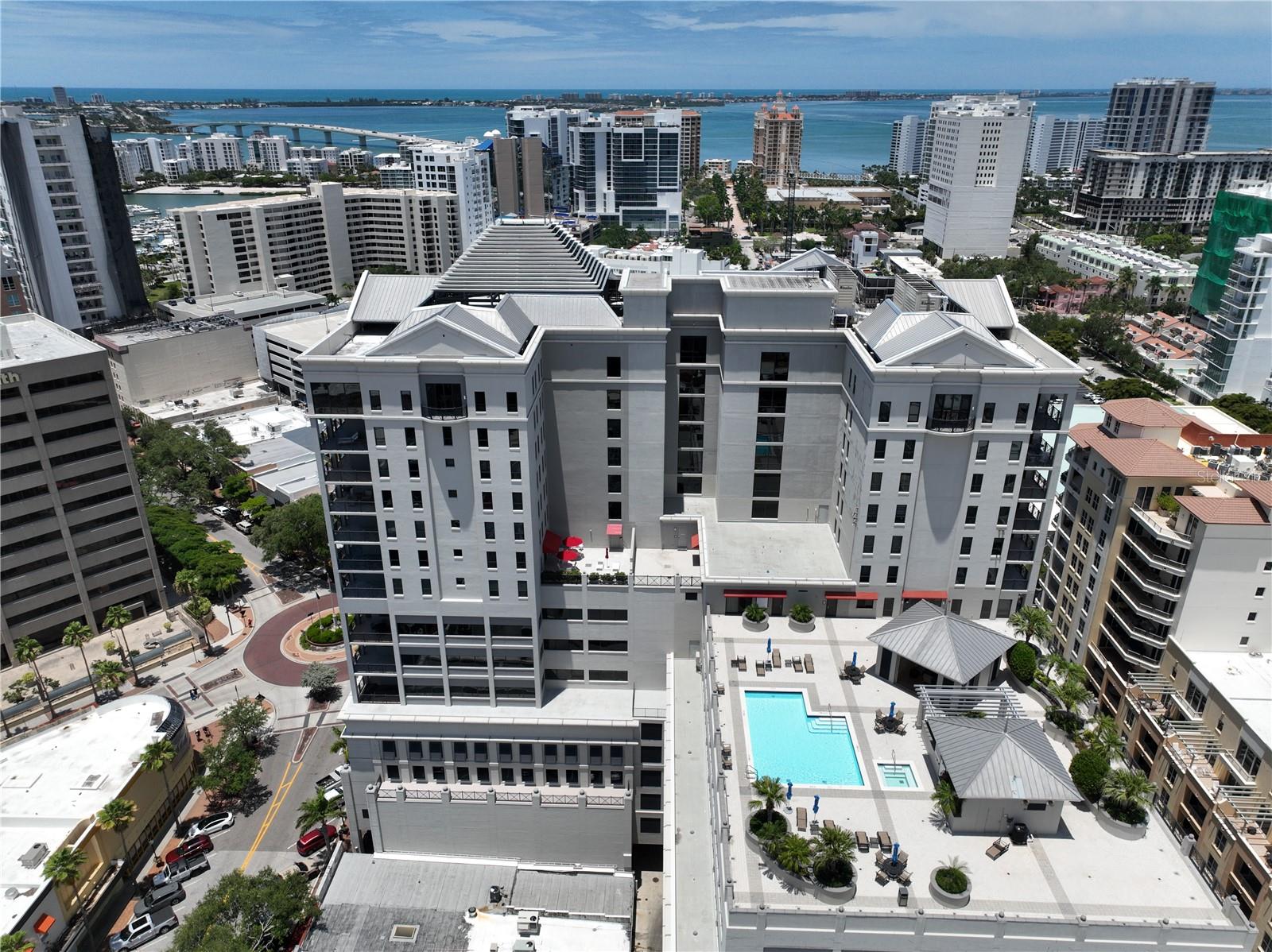 PLAZA AT 05 POINTS COMM PH 01 - Commercial Lease