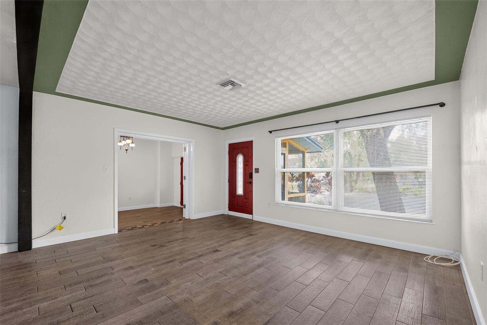 CRIBB ESTATES - Residential Lease