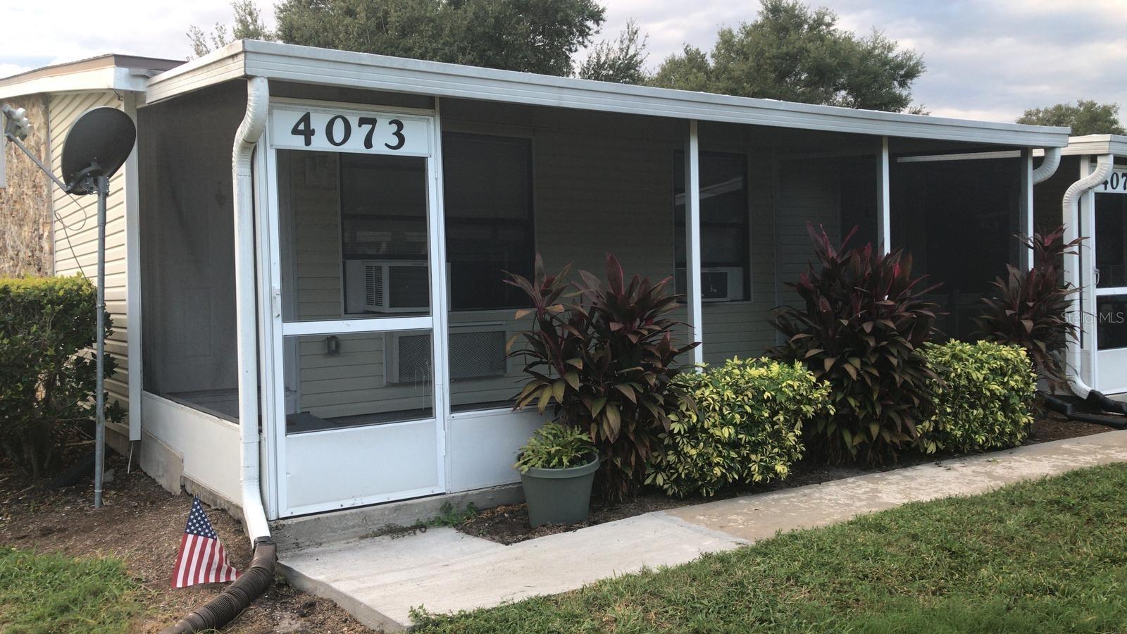 Beautiful one bedroom, one bath condo with a nice sized kitchen, screened patio located in Crossings at Conway. NO carpets. One assigned parking spot. Private location. Gated community within minutes to shopping, downtown Orlando, restaurants and Orlando International for easy access to travel. Washer and dryer hook ups in the unit. Act fast !! WINDOW AC UNITS, NO pets at all are allowed in the community.