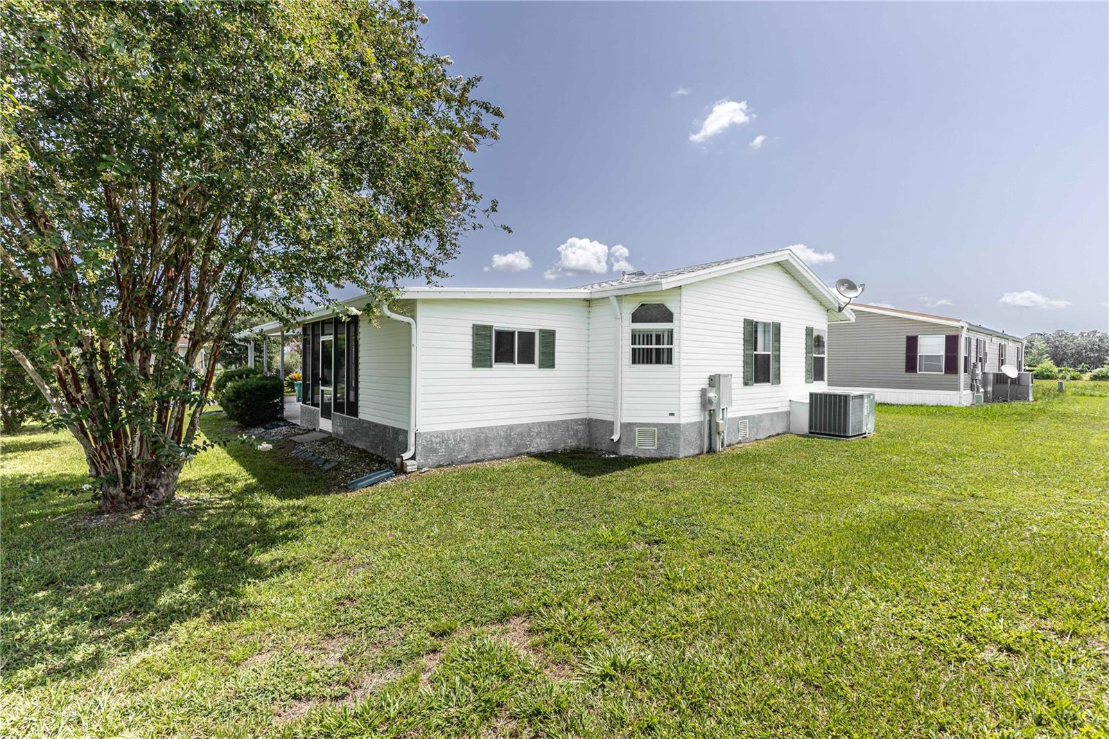 HERITAGE WOOD N LAKES ESTATES - Residential