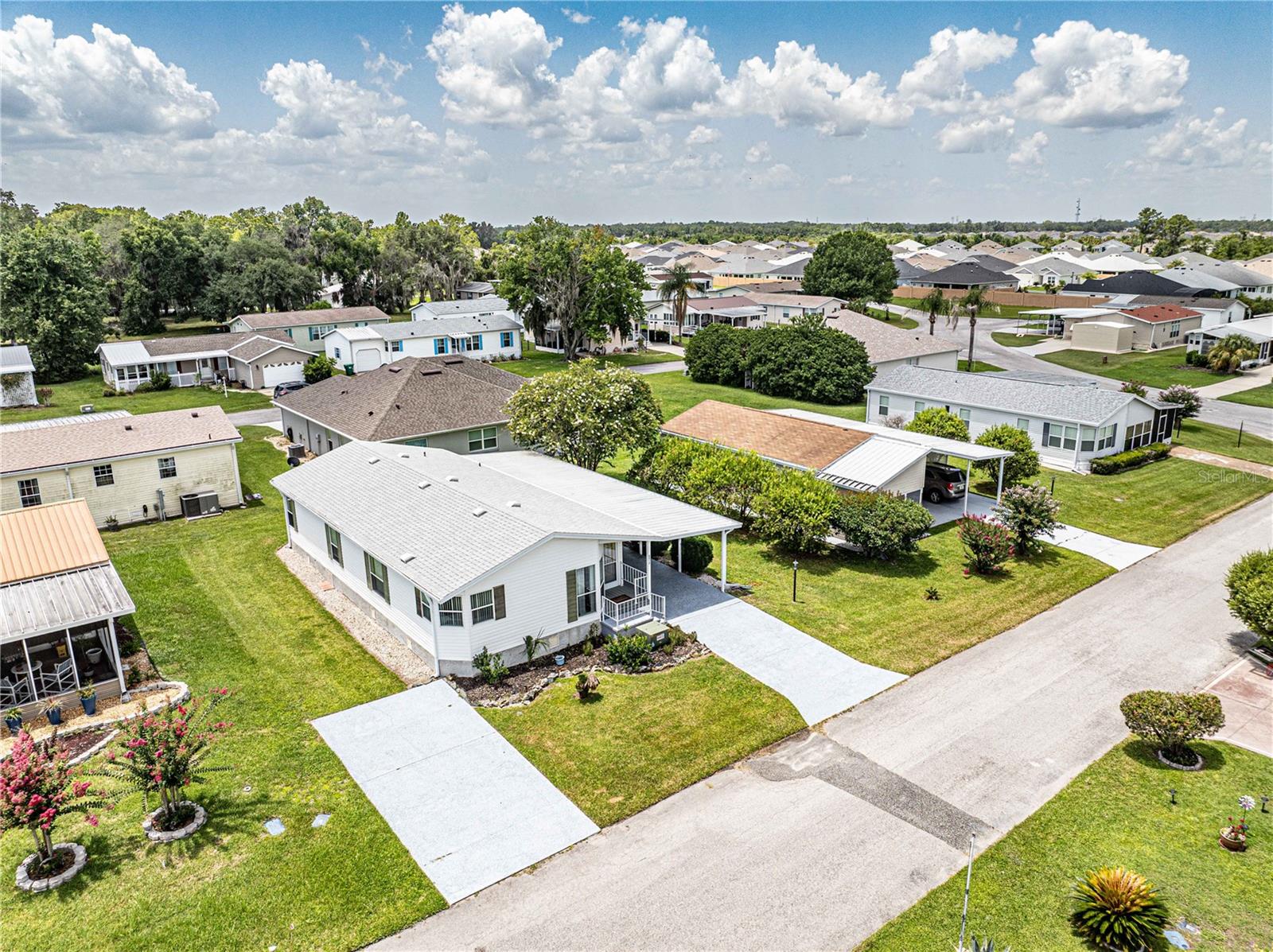 HERITAGE WOOD N LAKES ESTATES - Residential