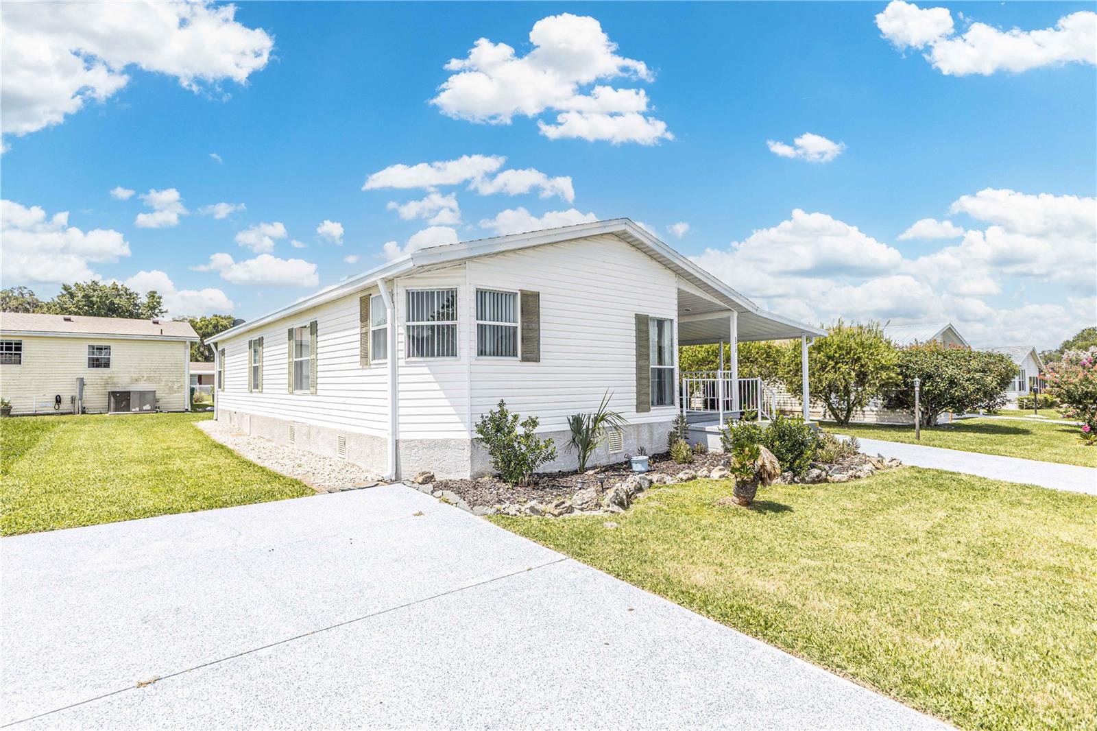 HERITAGE WOOD N LAKES ESTATES - Residential