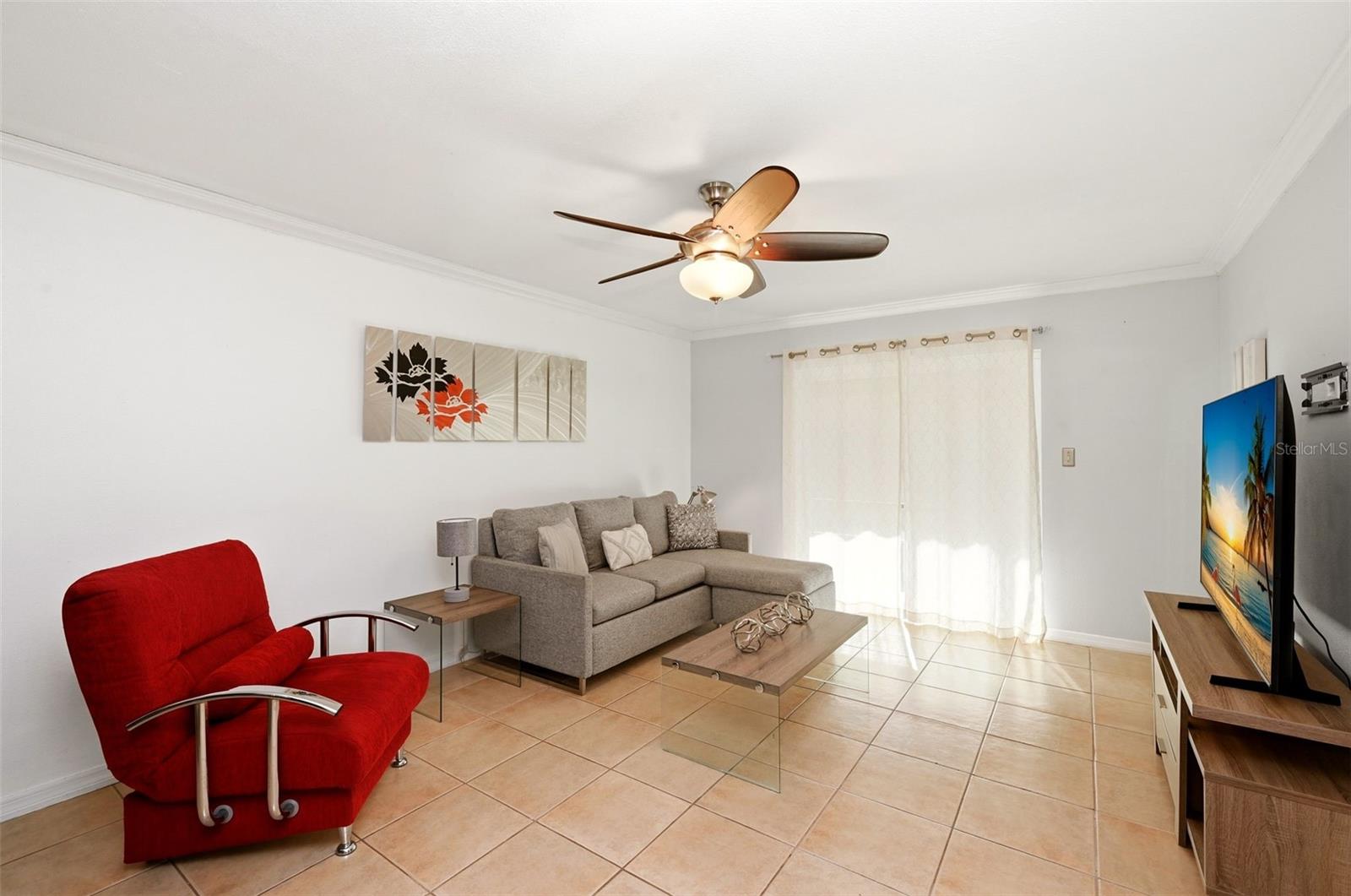 GREEN BRIAR VLG TOWNHOMES - Residential Lease