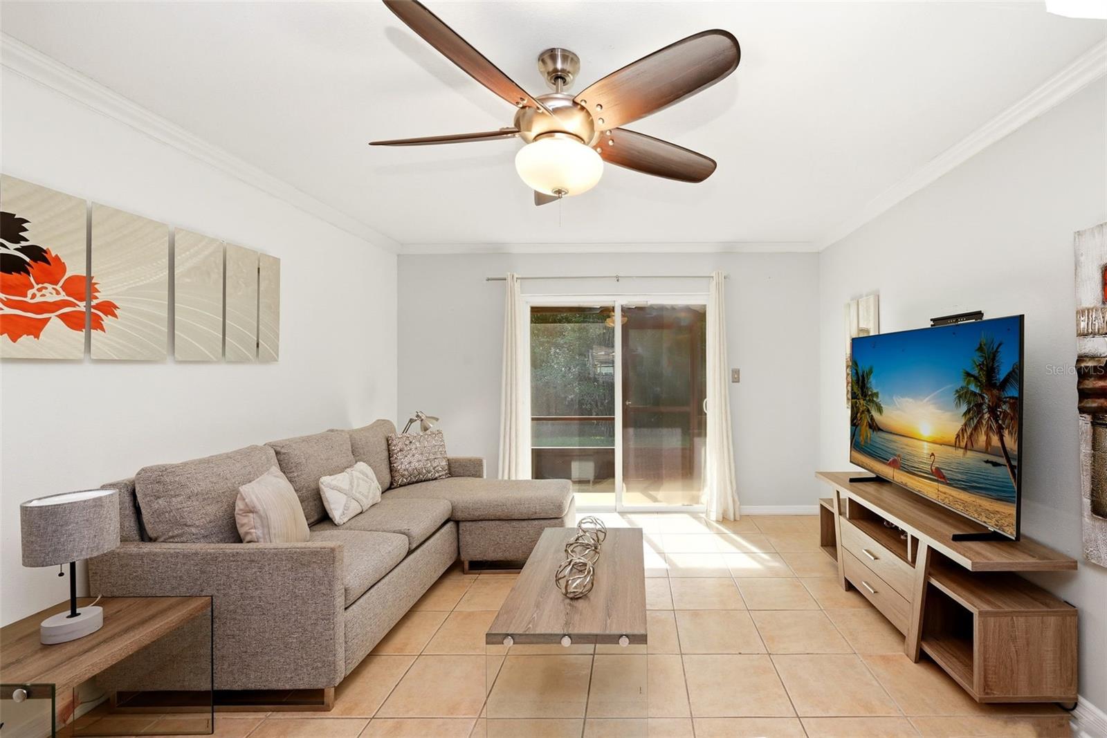 GREEN BRIAR VLG TOWNHOMES - Residential Lease