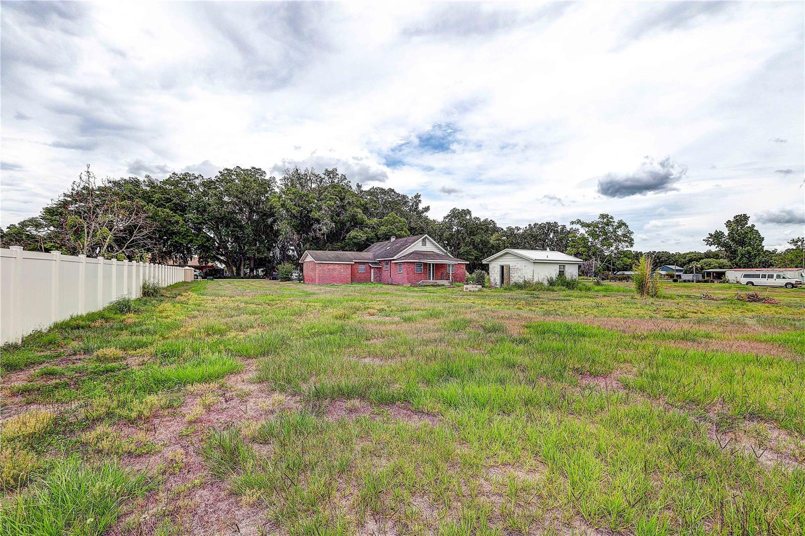 UNPLATTED - Residential