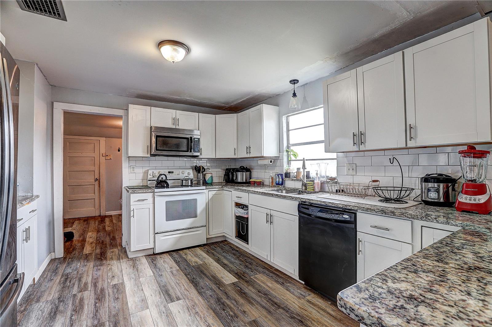 UNPLATTED - Residential