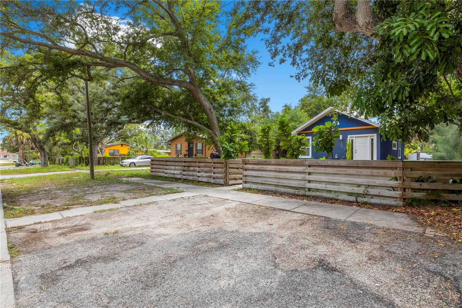 BOCA CEIGA HEIGHTS - Residential