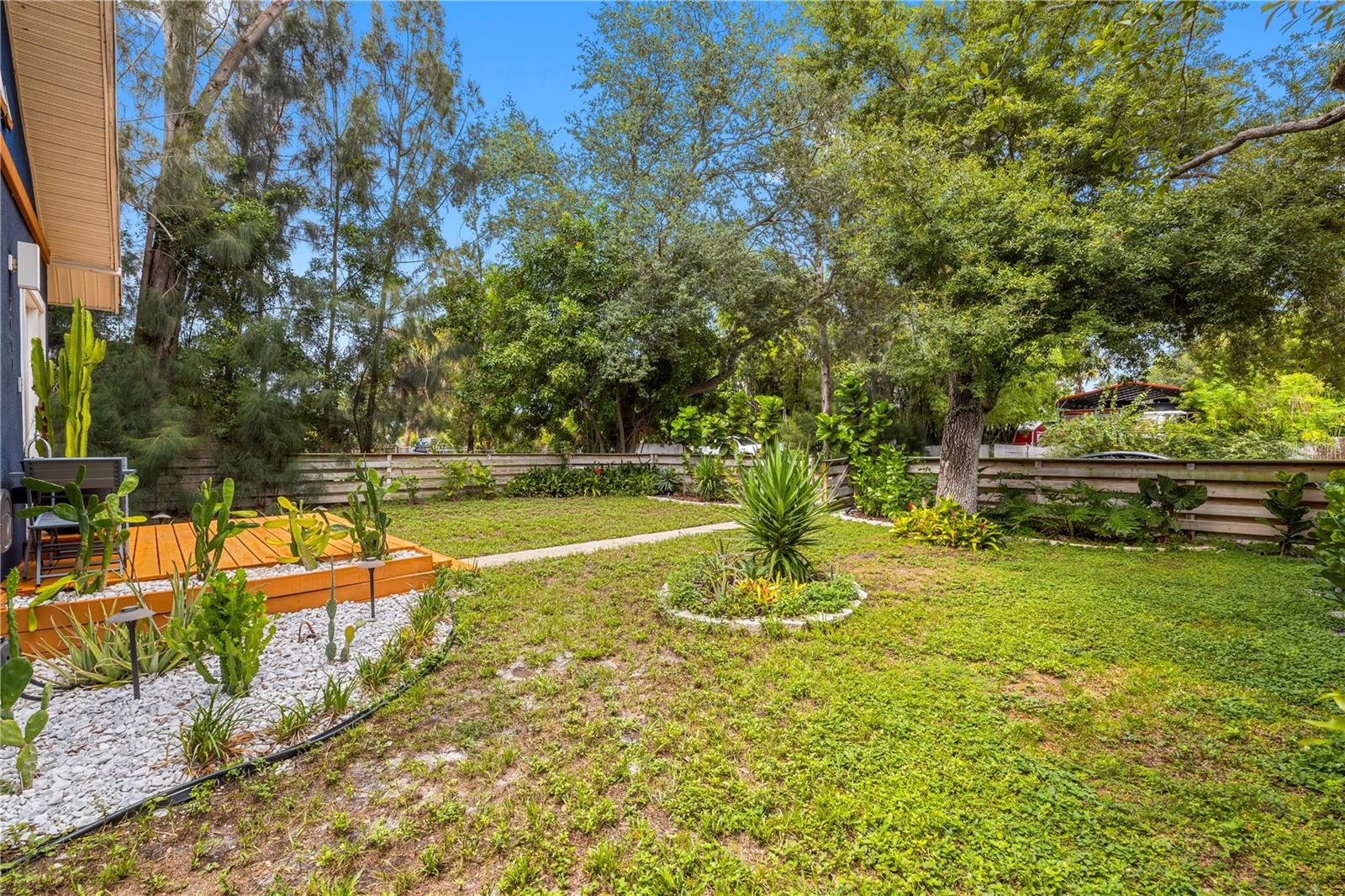 BOCA CEIGA HEIGHTS - Residential