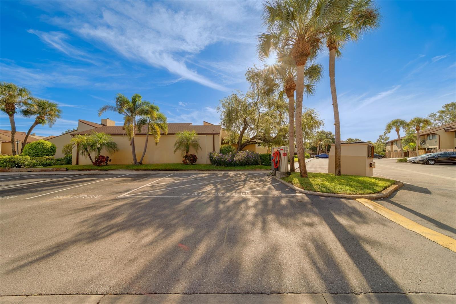 VILLAGE LAKE CONDO - Residential Lease