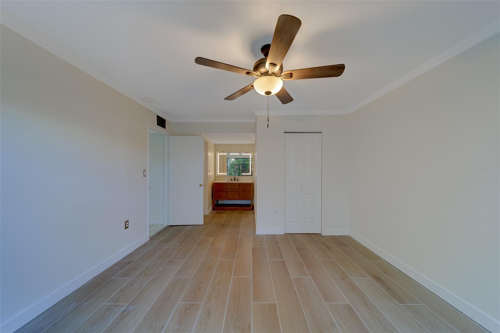 VILLAGE LAKE CONDO - Residential Lease
