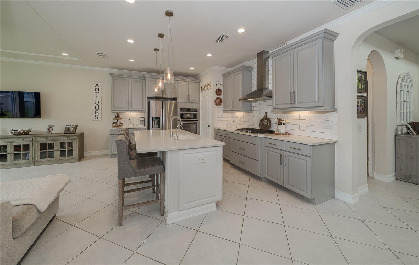 ESTANCIA PH 3A & 3B - Residential