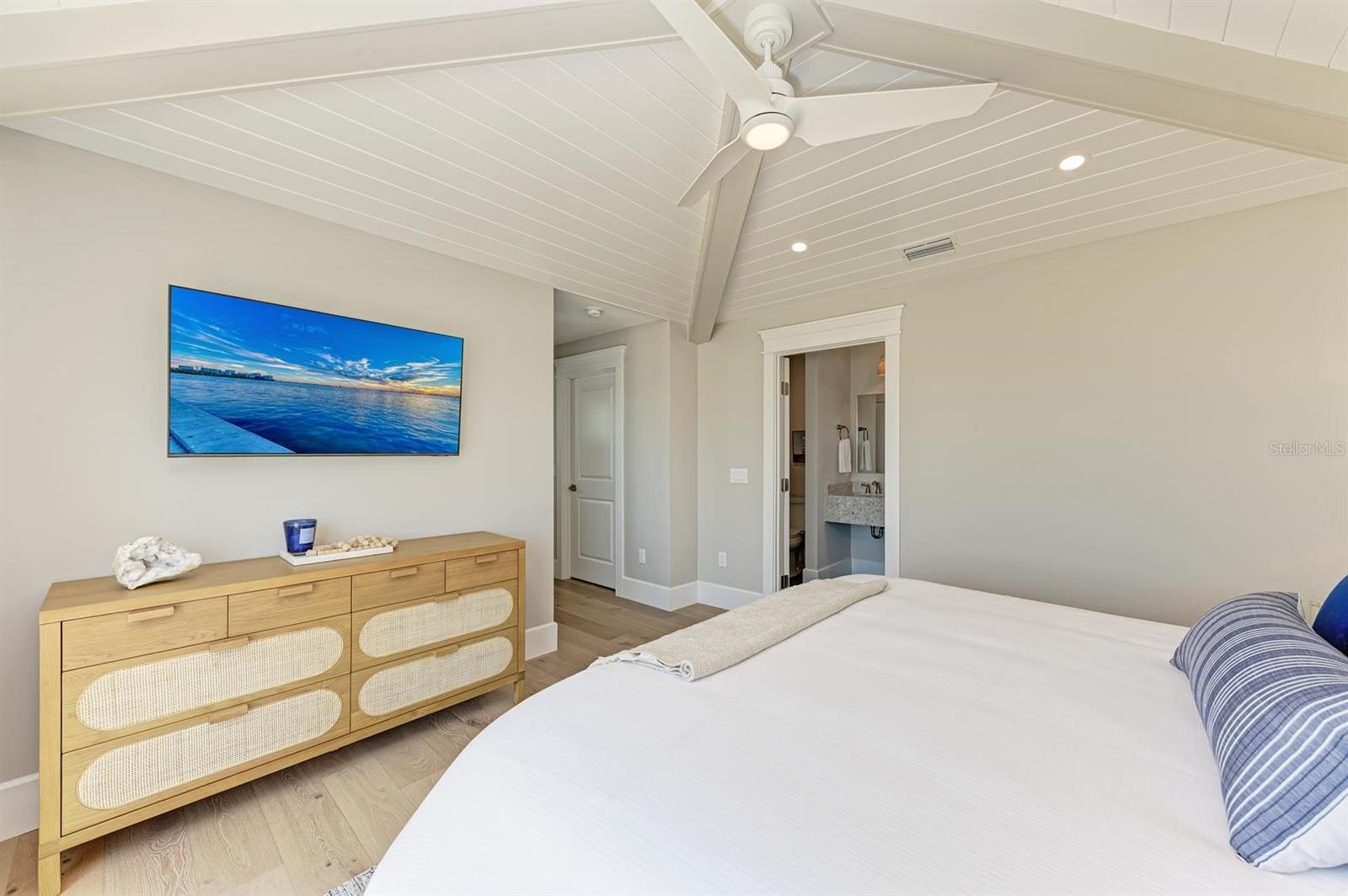 HOLMES BEACH 31ST UNIT AMD - Residential