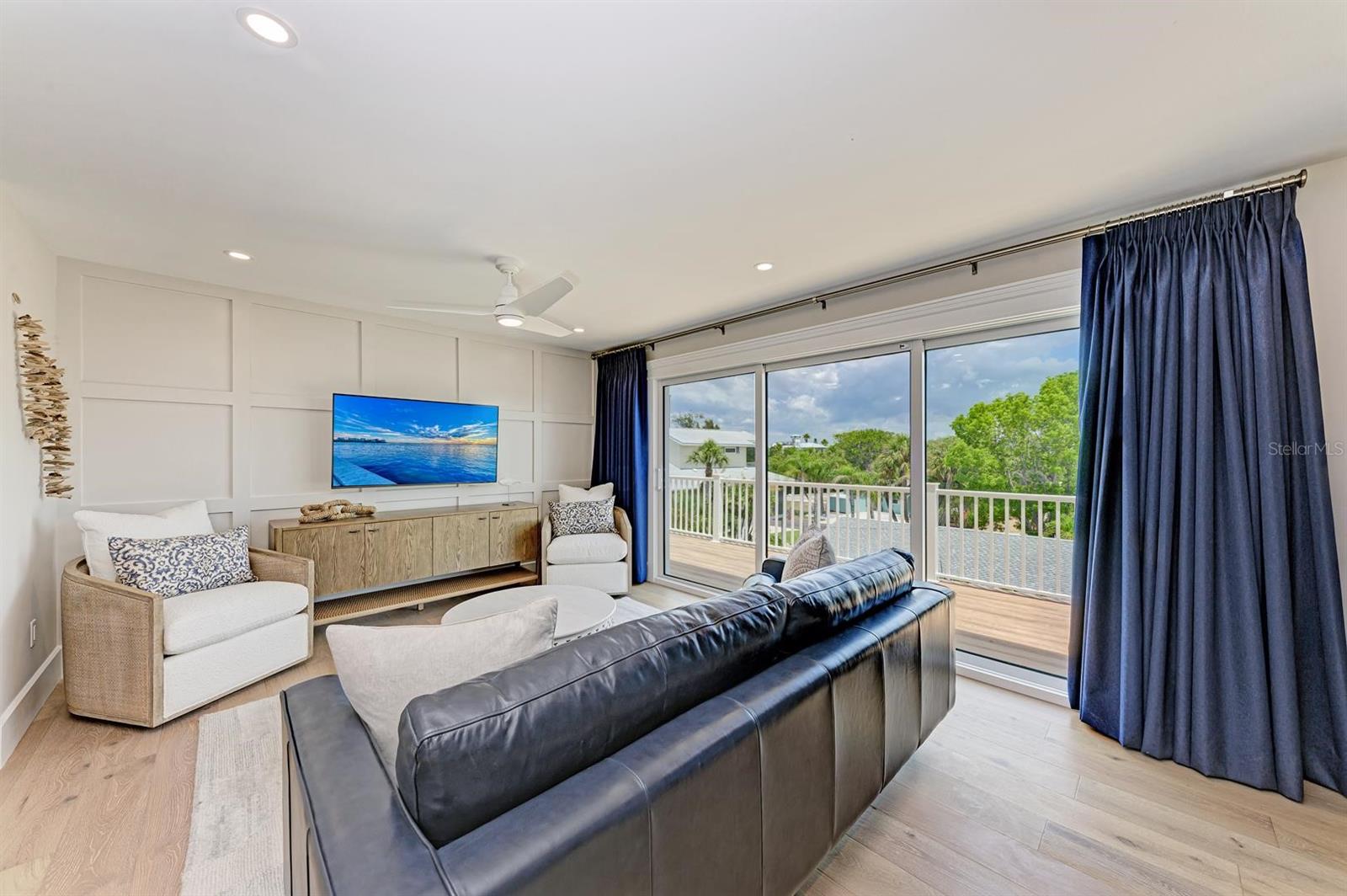 HOLMES BEACH 31ST UNIT AMD - Residential