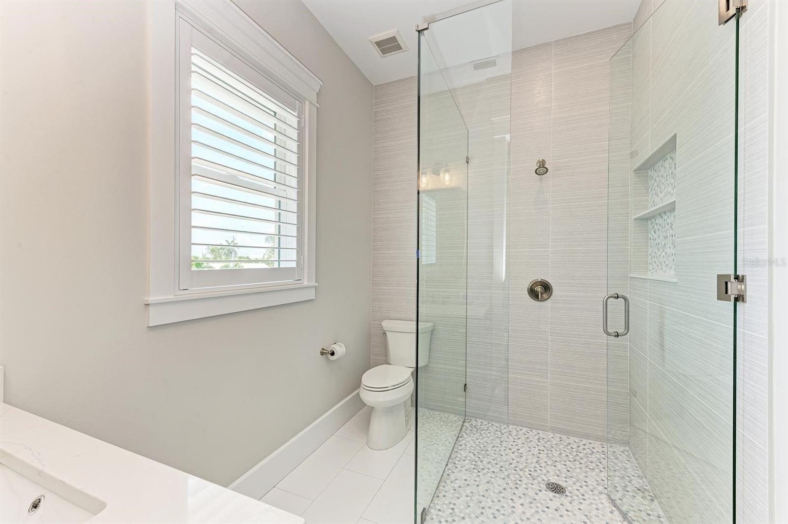 HOLMES BEACH 31ST UNIT AMD - Residential