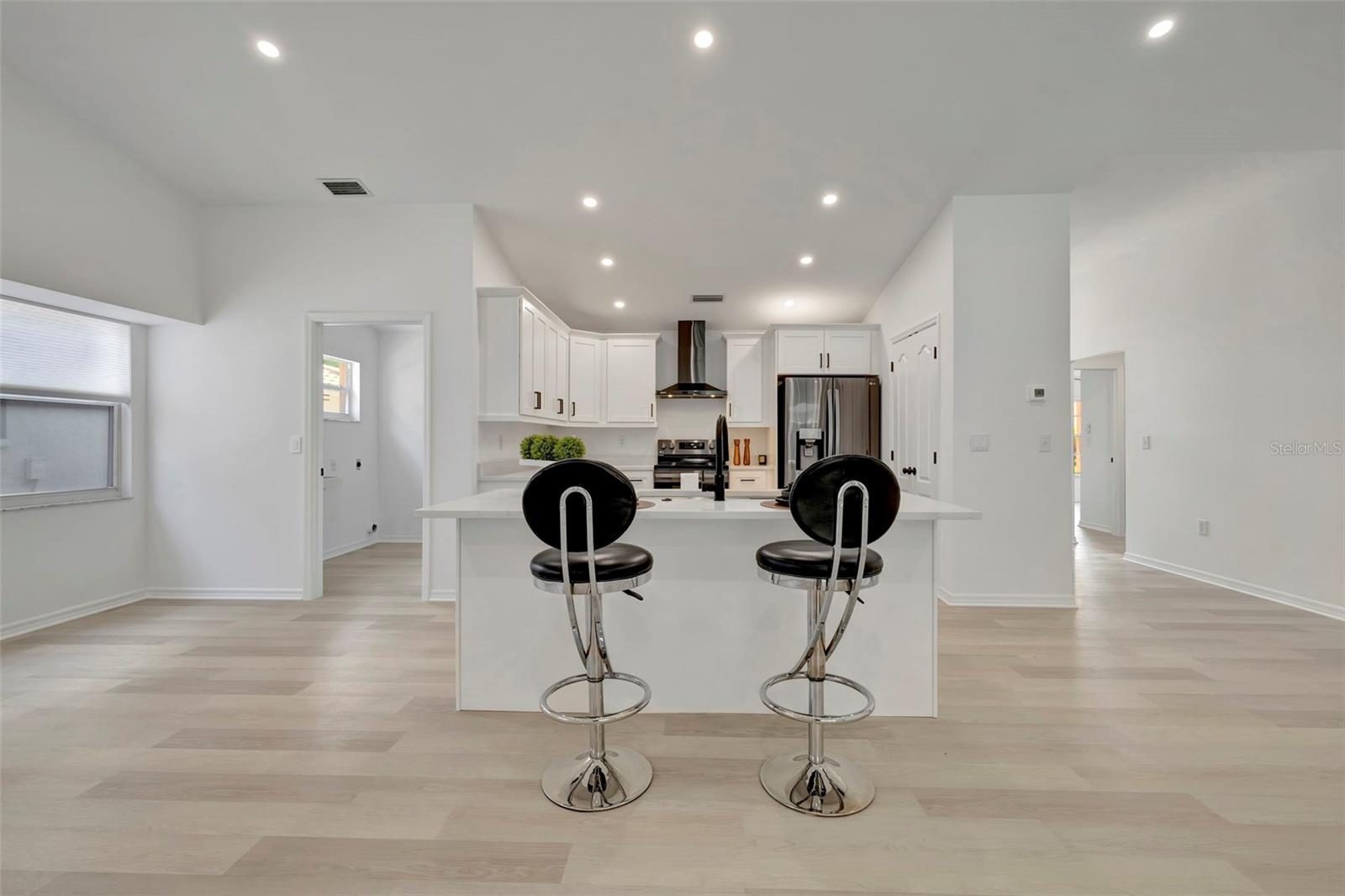 DEL SOL VILLAGE AT LONGWOOD RUN PH 02 - Residential