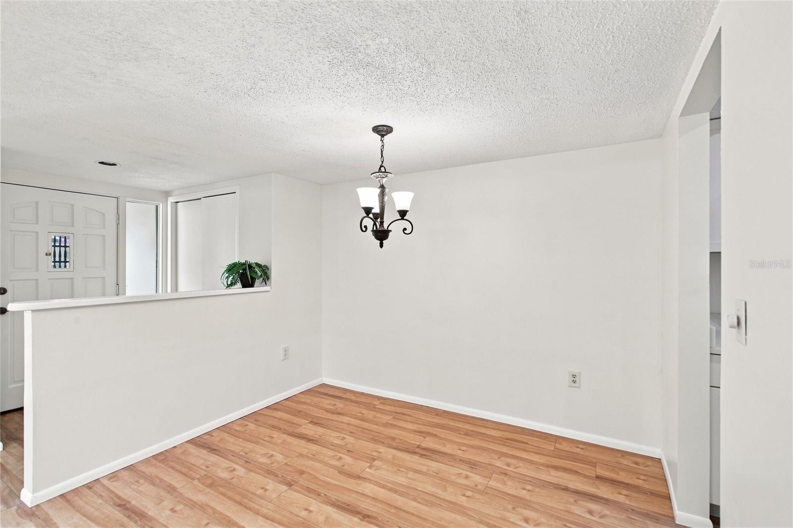 WOODSIDE VILLAGE EAST - Residential