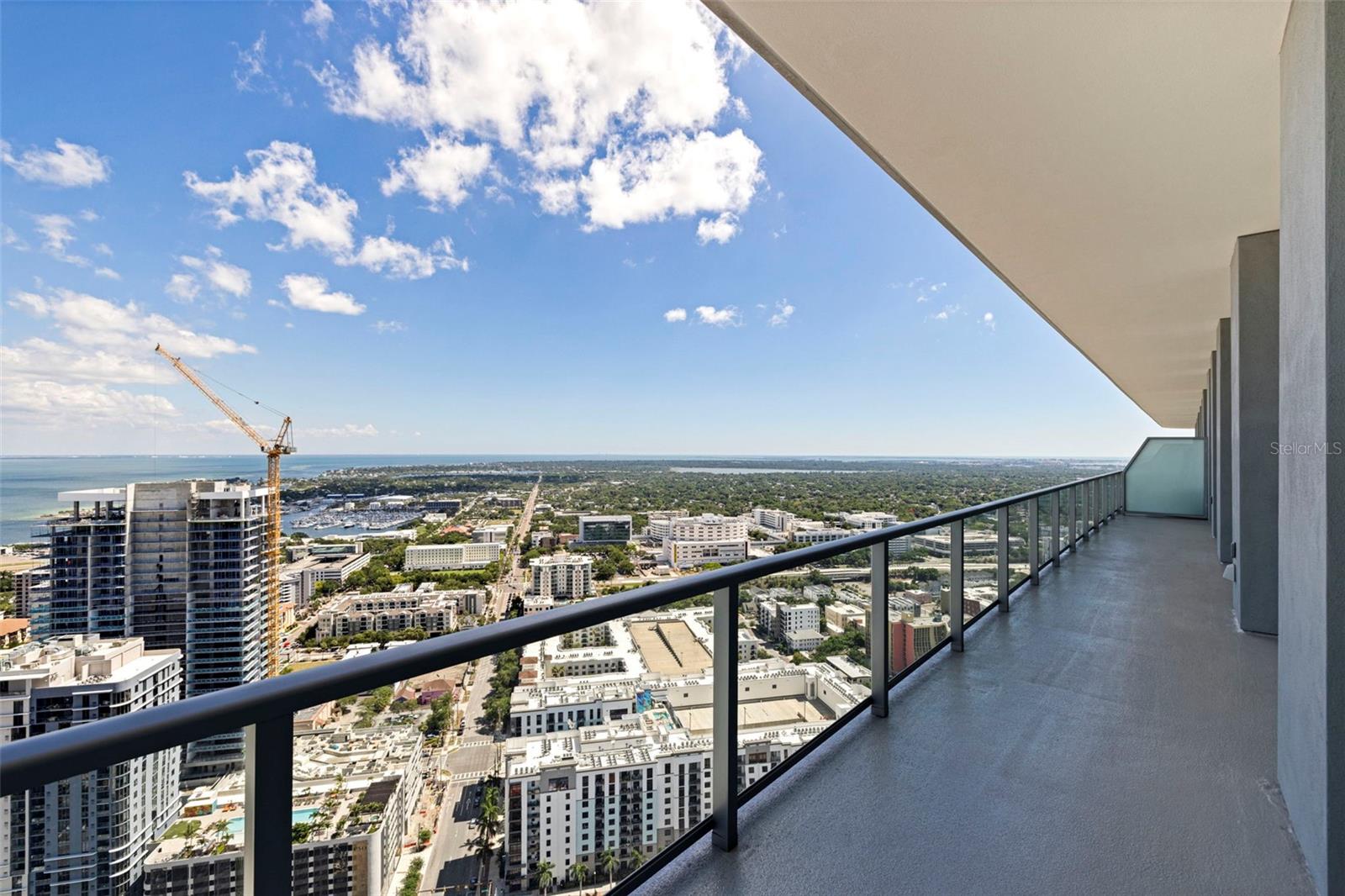 CONDO RESIDENCES AT 400 CENTRAL - Residential Lease