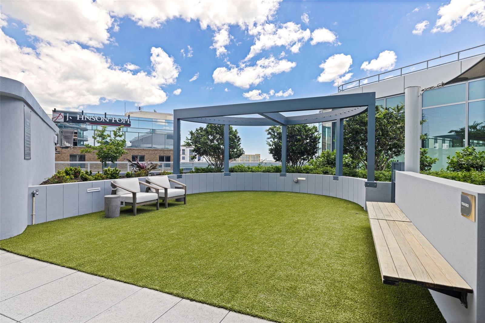 CONDO RESIDENCES AT 400 CENTRAL - Residential Lease