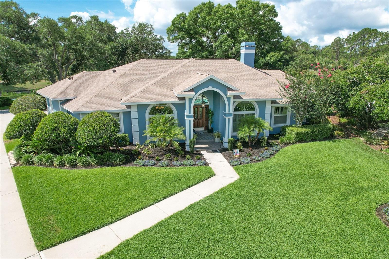 RIVER HILLS COUNTRY CLUB PH - Residential