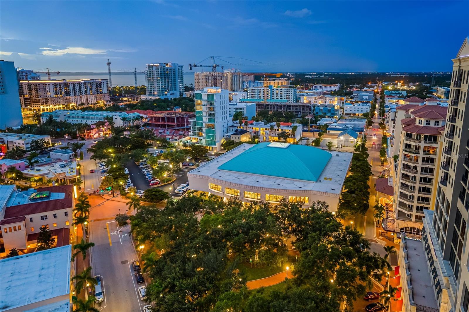 SARASOTA HARBOR - Residential