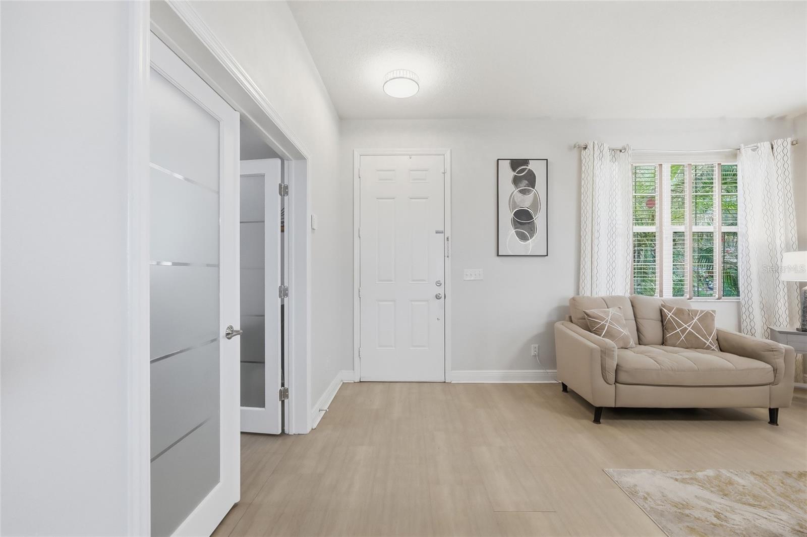 LAKEVIEW POINTE - Residential