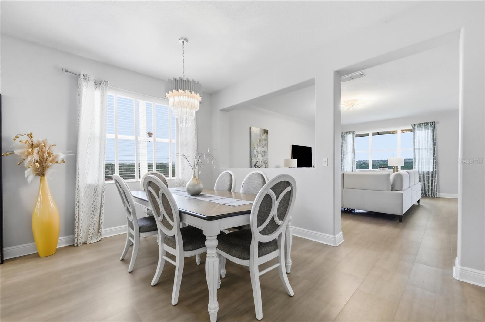LAKEVIEW POINTE - Residential