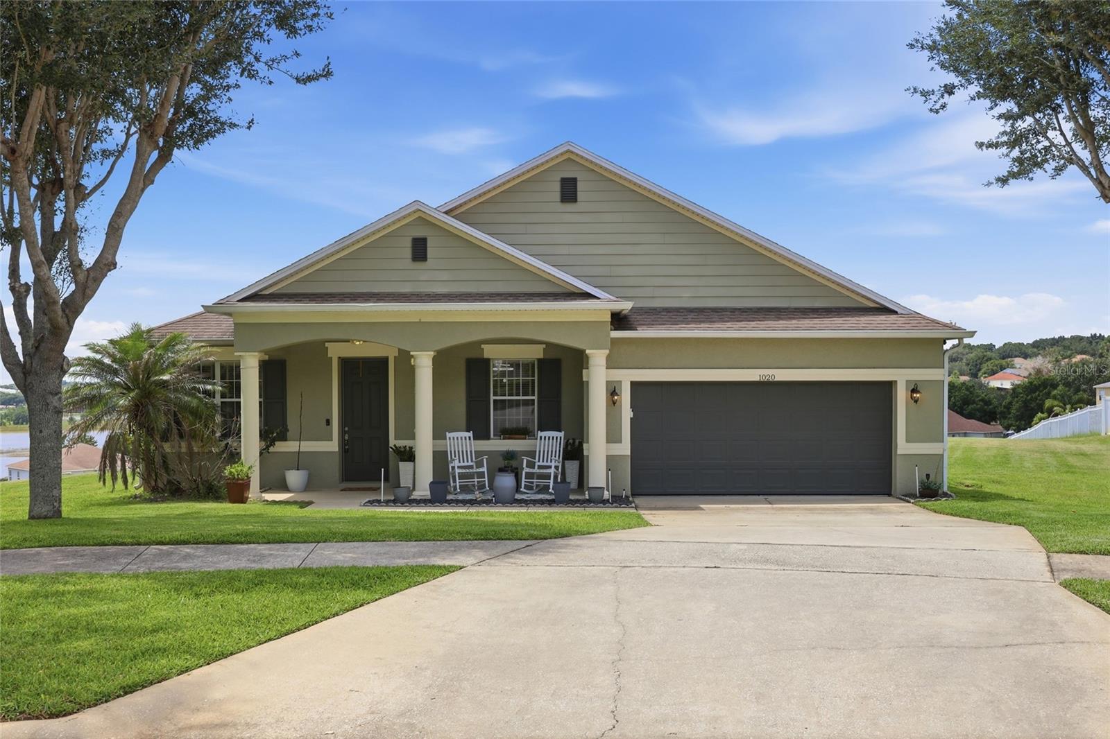 LAKEVIEW POINTE - Residential