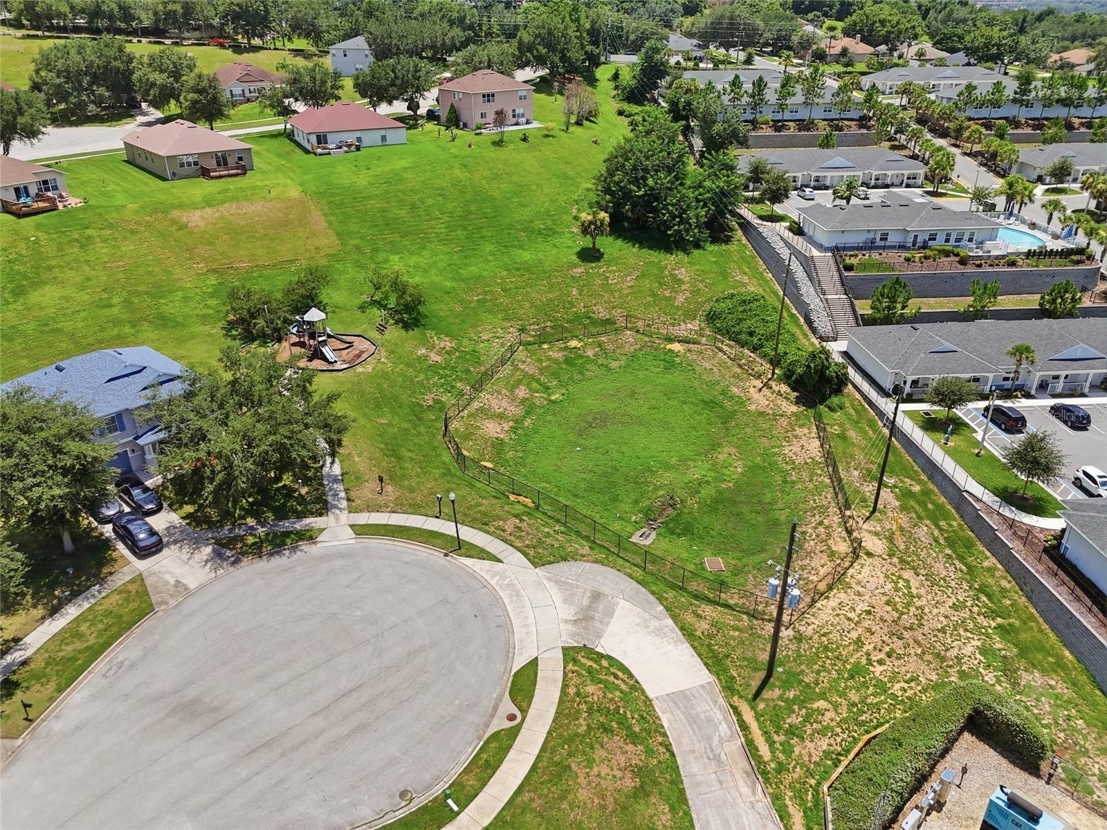 LAKEVIEW POINTE - Residential