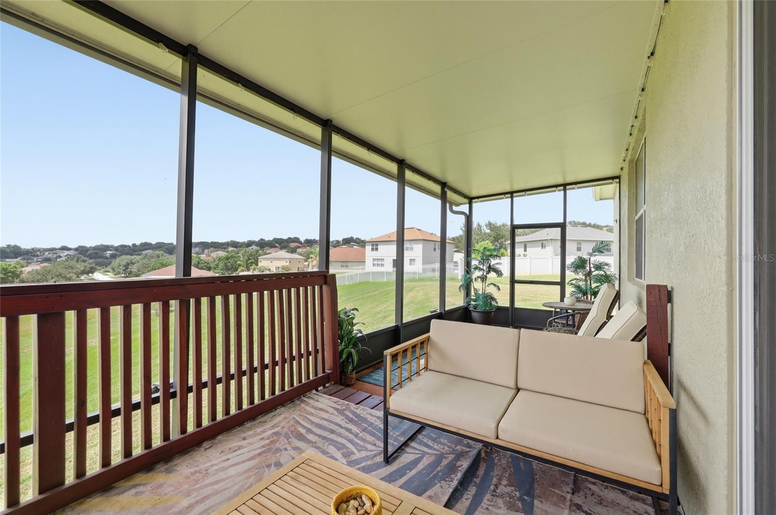 LAKEVIEW POINTE - Residential
