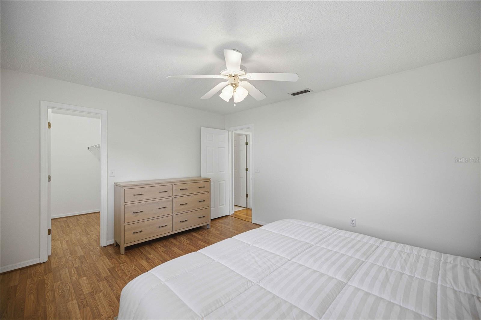 SPRUCE CREEK SOUTH - Residential