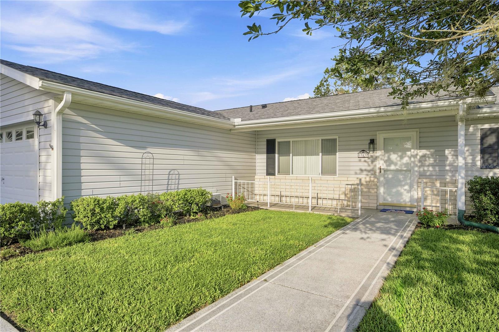 SPRUCE CREEK SOUTH - Residential