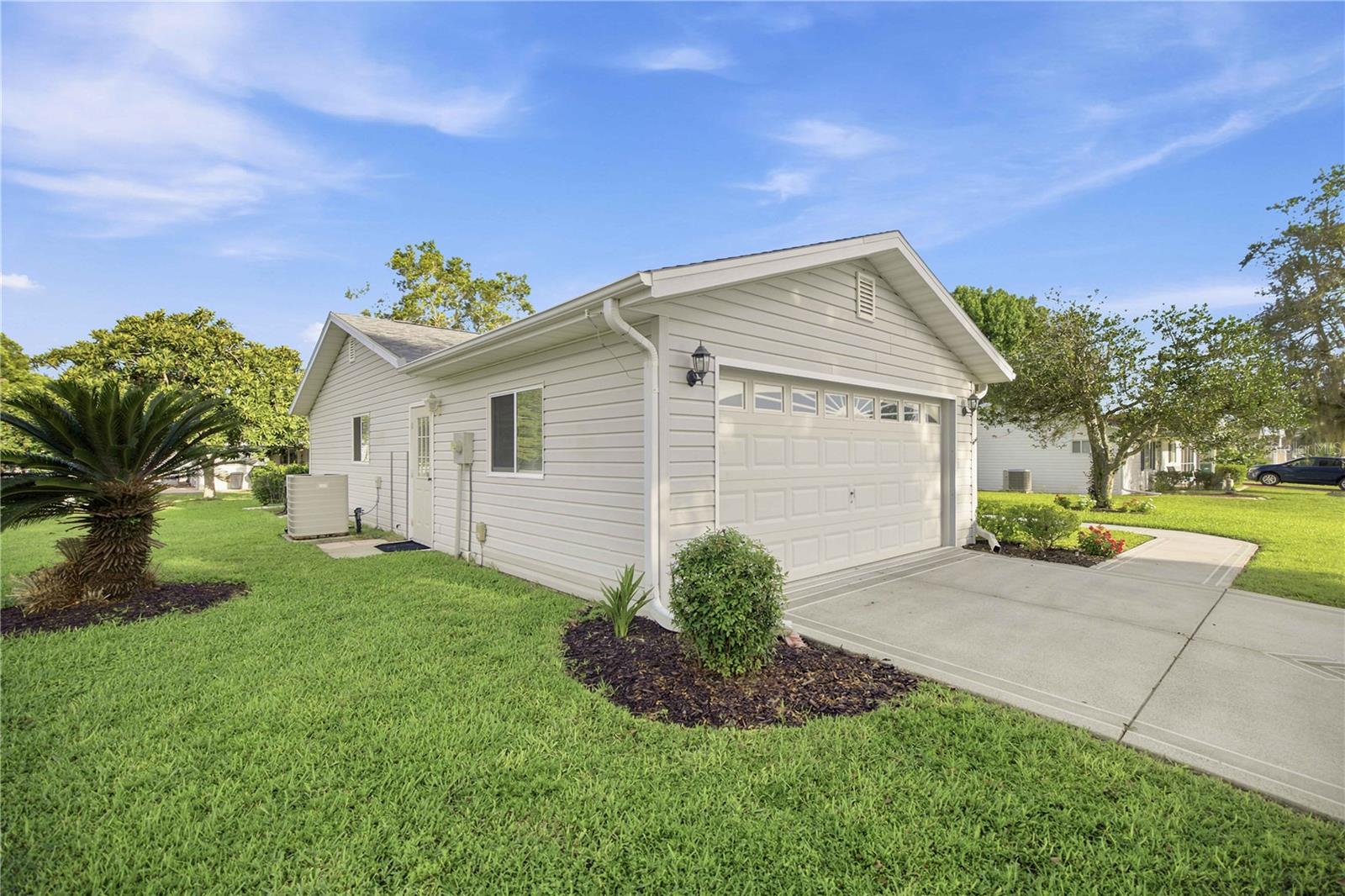 SPRUCE CREEK SOUTH - Residential