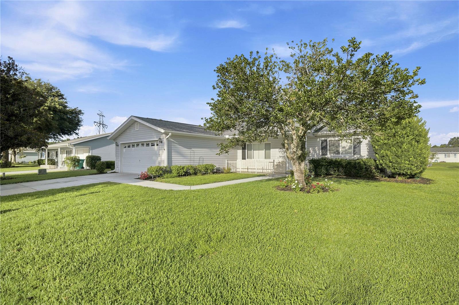 SPRUCE CREEK SOUTH - Residential