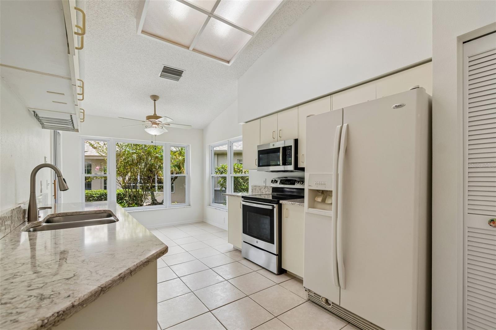 HIGHLAND LAKES - Residential