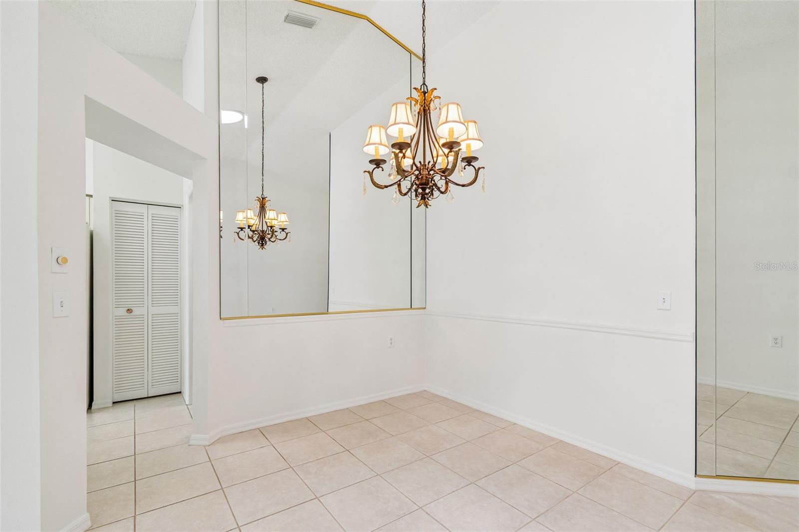 HIGHLAND LAKES - Residential