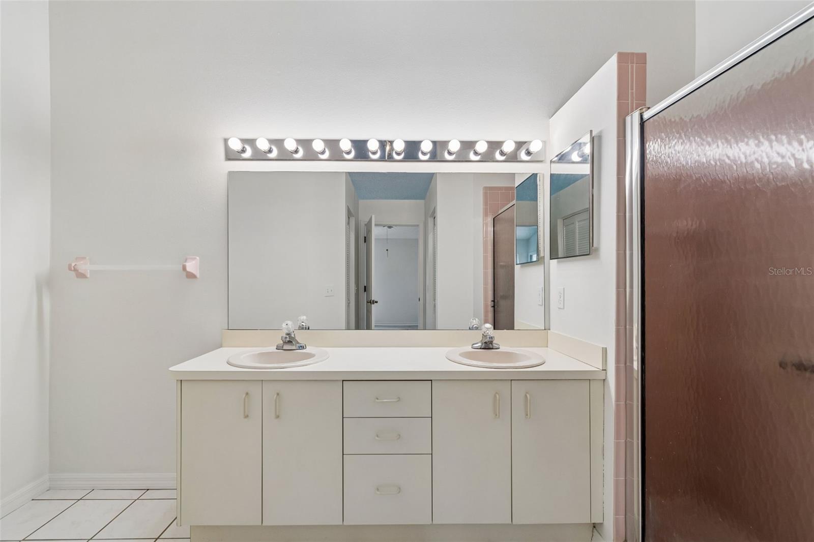 HIGHLAND LAKES - Residential